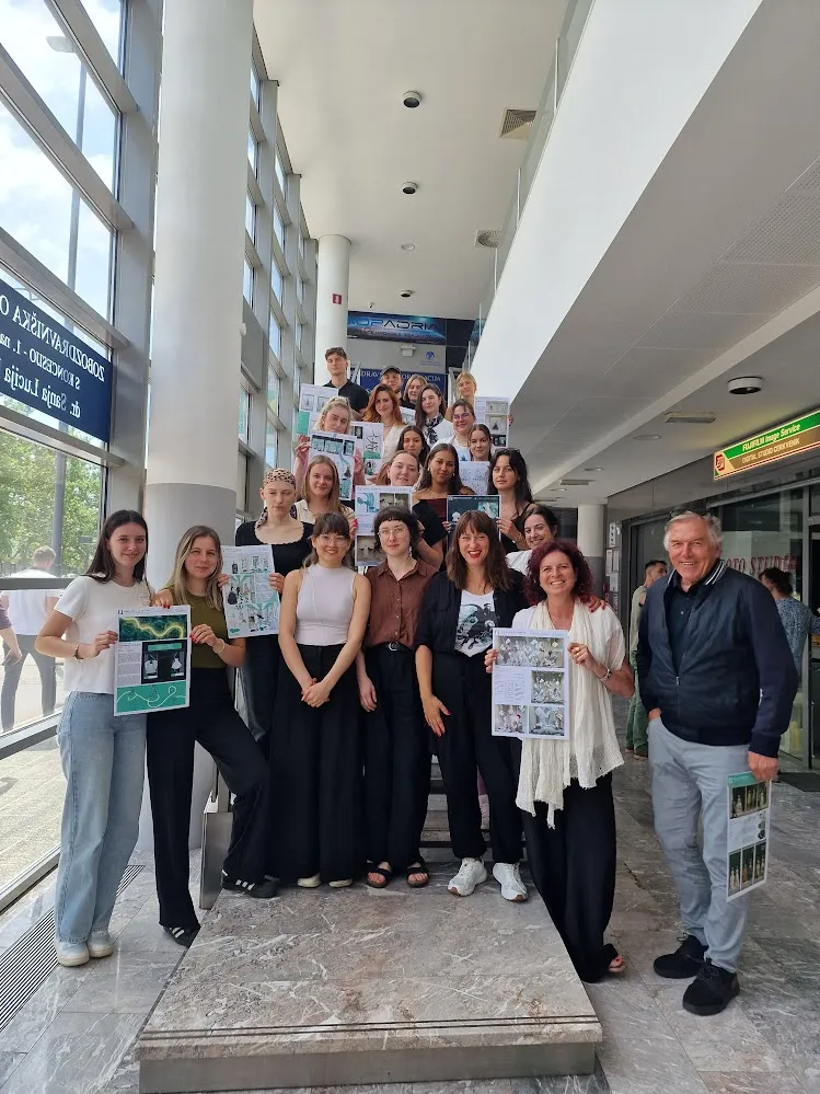 Predstavitev konceptualnih projektov za eko natečaj From Waste to Beauty (GO!2025)