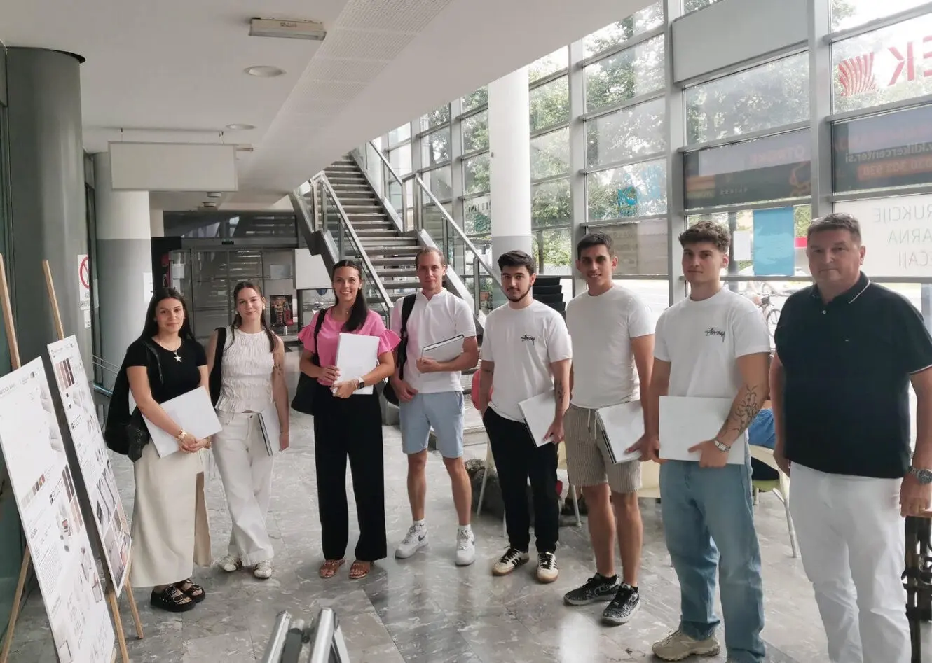 Modularno sedežno pohištvo, ki se prilagaja potrebam starejših – PUŠ 2025